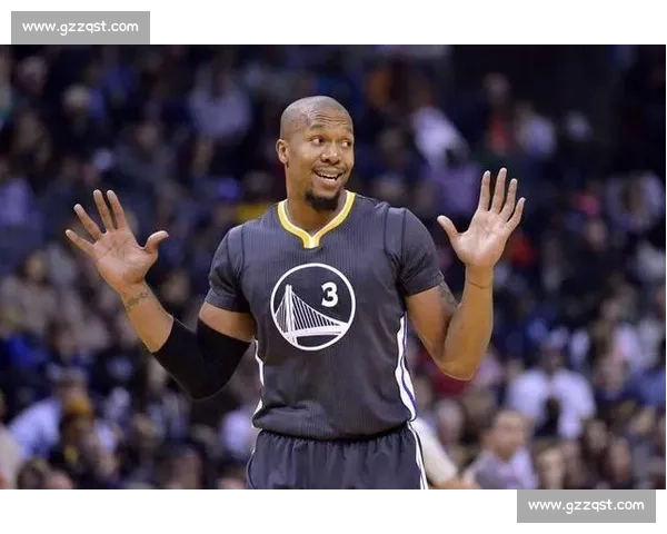 达赫迪斯里兰卡表演赛惊现神级一杆！传奇老将再现教科书级花式击球